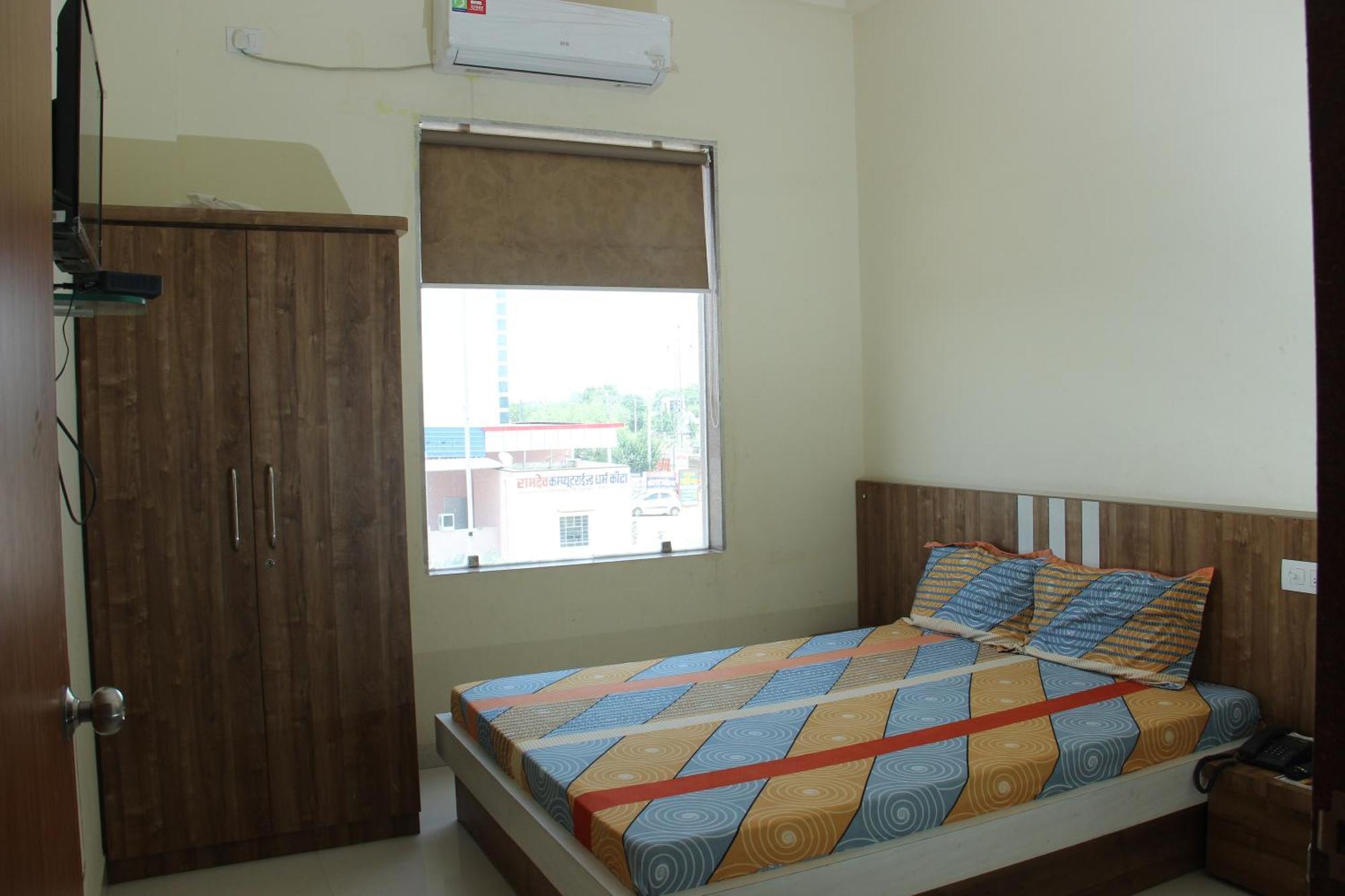 Hotel O Athitya Resort Sikar ภายนอก รูปภาพ