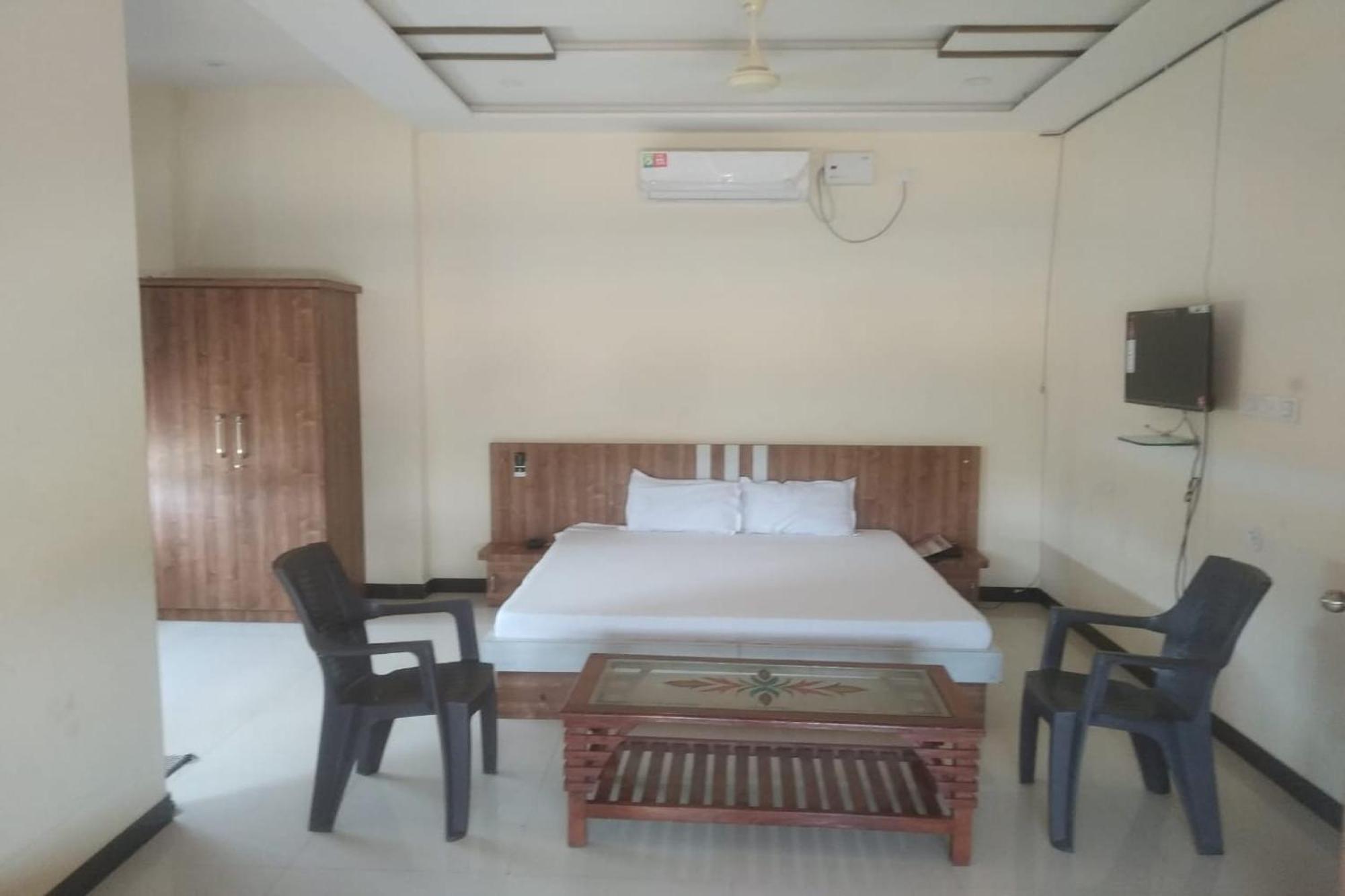 Hotel O Athitya Resort Sikar ภายนอก รูปภาพ